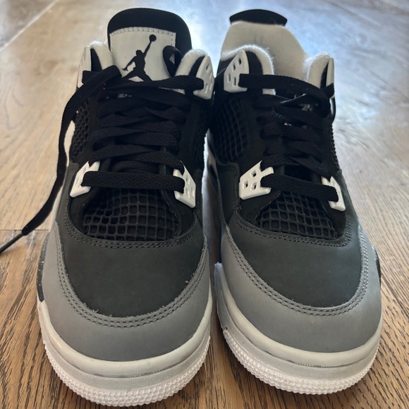 Air Jordan Retro, Size 5Y